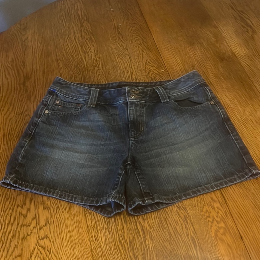 Tommy Hilfiger Denim  Jeans Zip Close Double Button Size 8